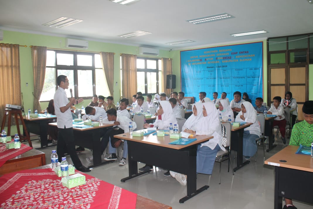 Peringati Hari Anak Nasional, Pemerintah Kecamatan Seyegan Adakan Sosialisasi P4GN Peringati Hari Anak Nasional, Pemerintah Kecamatan Seyegan Adakan Sosialisasi P4GN