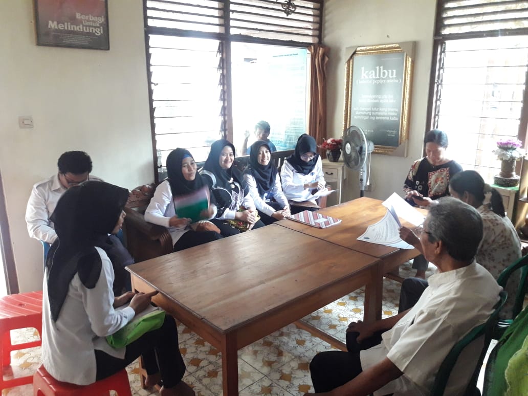 Bimbingan Teknis Layanan Rehabilitasi Komponen Masyarakat Bimbingan Teknis Layanan Rehabilitasi Komponen Masyarakat