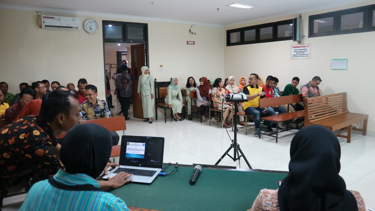 Pengadilan Negeri Sleman Lakukan Sosialisasi P4GN Dan Tes Urin Pengadilan Negeri Sleman Lakukan Sosialisasi P4GN Dan Tes Urin