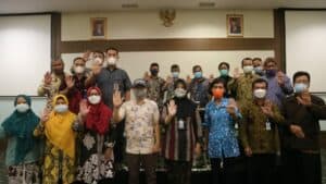 Konsolidasi Kebijakan Kabupaten Tanggap Ancaman Narkoba Pada Sektor Kelembagaan Konsolidasi Kebijakan Kabupaten Tanggap Ancaman Narkoba Pada Sektor Kelembagaan