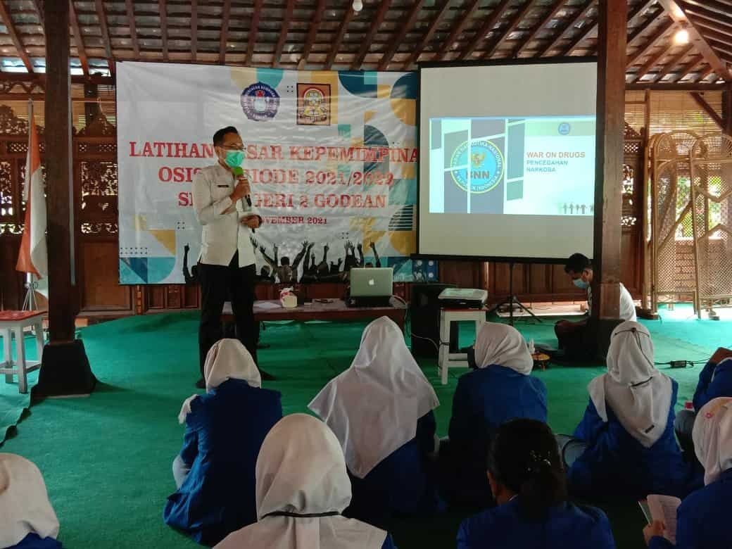 Ingin Bentengi Siswa Dari Narkoba, SMKN 2 Godean Adakan Sosialisasi P4GN Ingin Bentengi Siswa Dari Narkoba, SMKN 2 Godean Adakan Sosialisasi P4GN