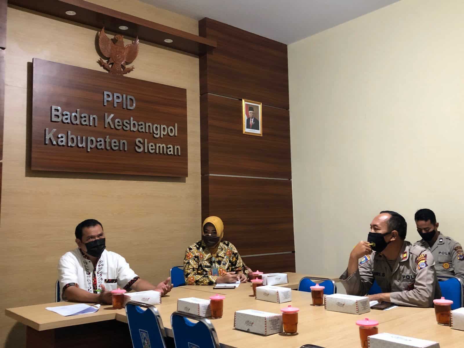Rapat Koordinasi Pencanangan Desa Bersinar Rapat Koordinasi Pencanangan Desa Bersinar