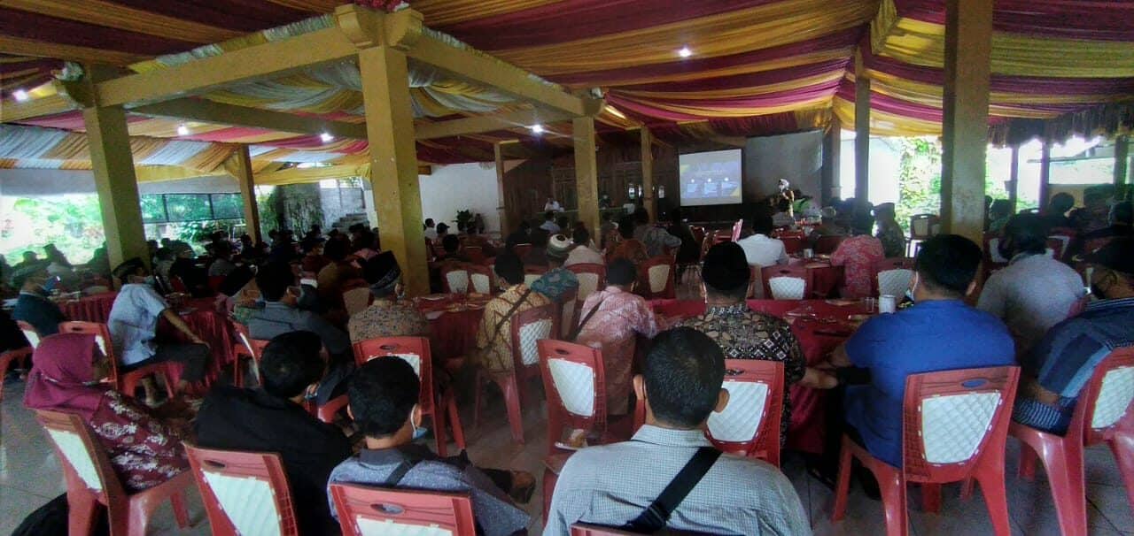 Lurah Wukirsari Ajak Ketua RT dan RW Jaga Lingkungannya Jauh Dari Penyalahgunaan dan Peredaran Gelap Narkoba Lurah Wukirsari Ajak Ketua RT dan RW Jaga Lingkungannya Jauh Dari Penyalahgunaan dan Peredaran Gelap NarkobaNarkoba