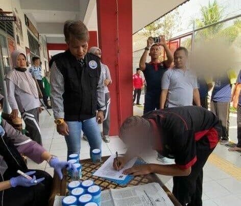 Tes Urin dan Razia Kamar Hunian WBP Lapas IIB Sleman