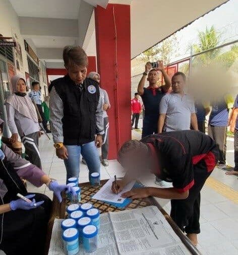 Tes Urin dan Razia Kamar Hunian WBP Lapas IIB Sleman