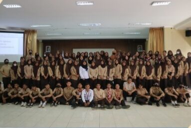 Informasi dan Edukasi Melalui Talkshow Di SMKN 1 Depok Sleman Informasi dan Edukasi Melalui Talkshow Di SMKN 1 Depok Sleman