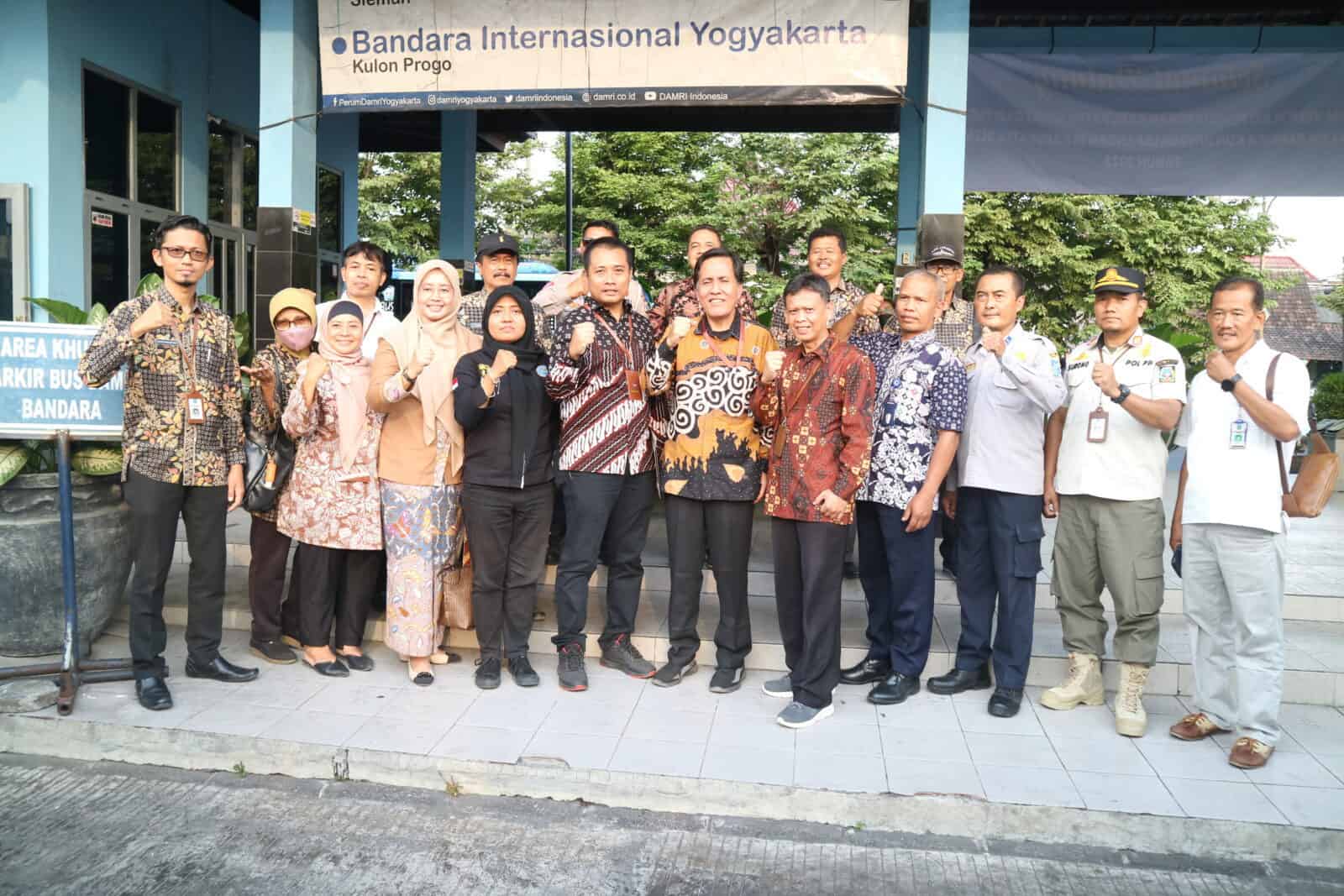 Penerimaan Kunjungan Lapangan Tim Verifikasi Kabupaten/Kota Sehat Penerimaan Kunjungan Lapangan Tim Verifikasi Kabupaten/Kota Sehat